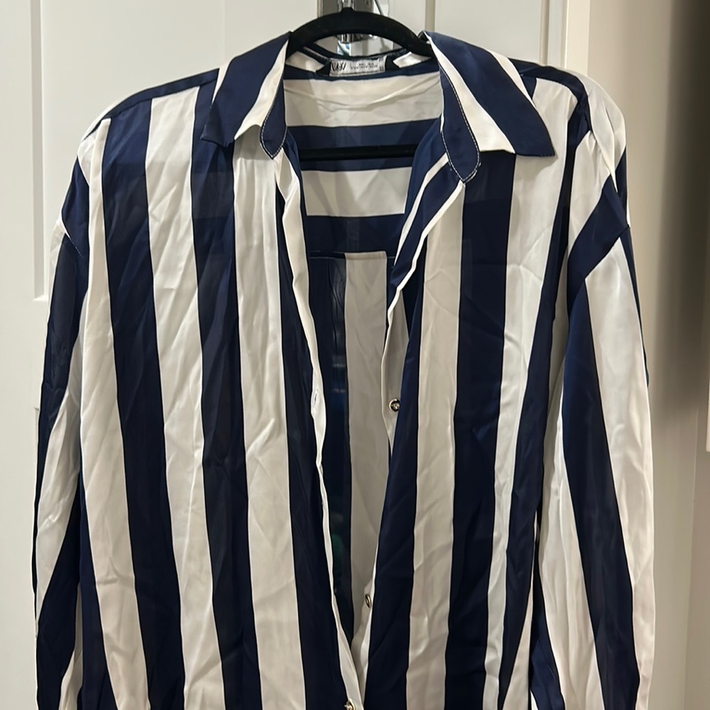 Zara Long sleeve stripped button down